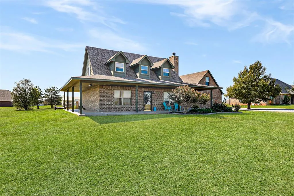 Photo 2 — 918 Ash NE, Piedmont, OK 73078