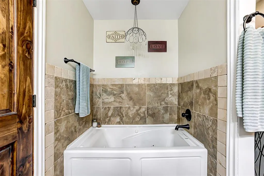 Photo 17 — 918 Ash NE, Piedmont, OK 73078