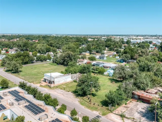 Photo 3 — 1329 SW 15th Street, Oklahoma City, OK 73108