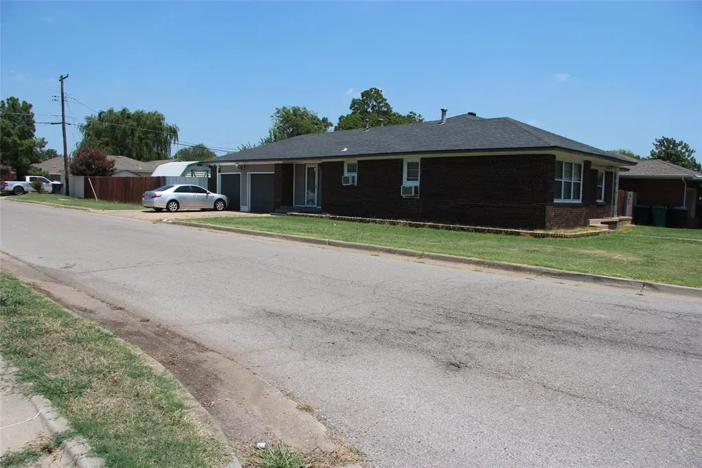 Photo 40 — 945 SW 51st Street, Oklahoma City, OK 73109