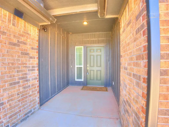 Photo 2 — 3732 NW 176th Street, Edmond, OK 73012