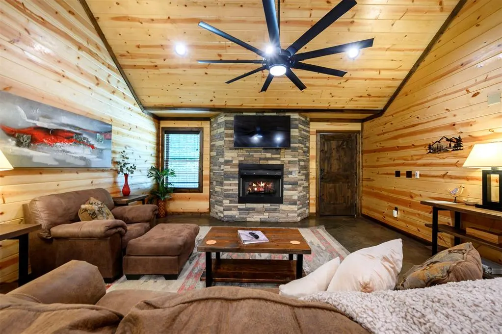 Photo 5 — 15 Preserve Way, Broken Bow, OK 74728
