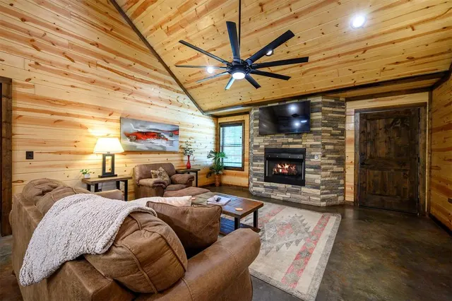 Photo 6 — 15 Preserve Way, Broken Bow, OK 74728