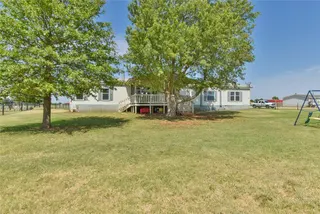 Sold home at 16204 Sunflower Drive
