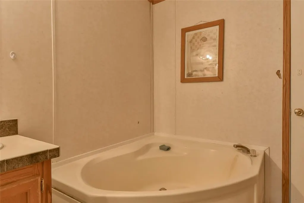 Photo 34 — 16204 Sunflower Drive, Yukon, OK 73099