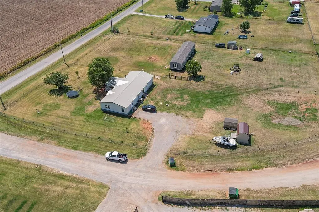 Photo 35 — 16204 Sunflower Drive, Yukon, OK 73099