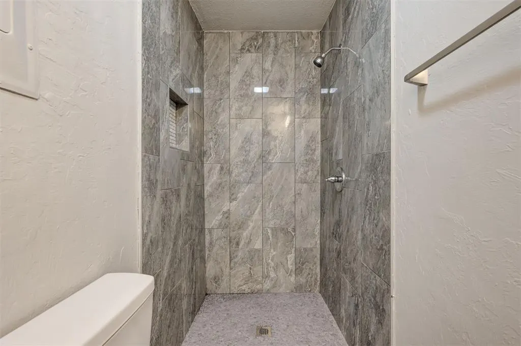 Photo 17 — 201 Dianna Drive, Yukon, OK 73099