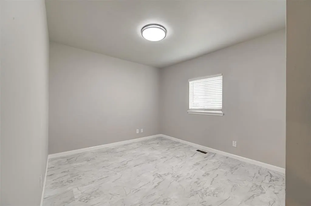 Photo 20 — 201 Dianna Drive, Yukon, OK 73099