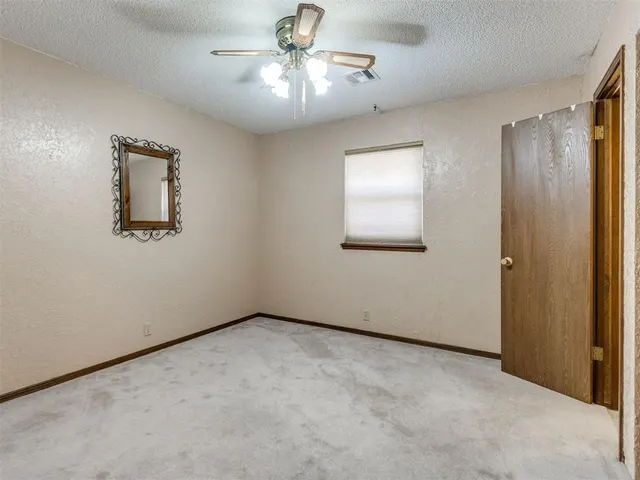 Photo 7 — 7724 Northgate Avenue, Oklahoma City, OK 73162