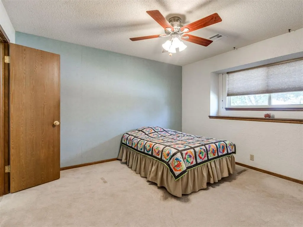 Photo 12 — 7724 Northgate Avenue, Oklahoma City, OK 73162