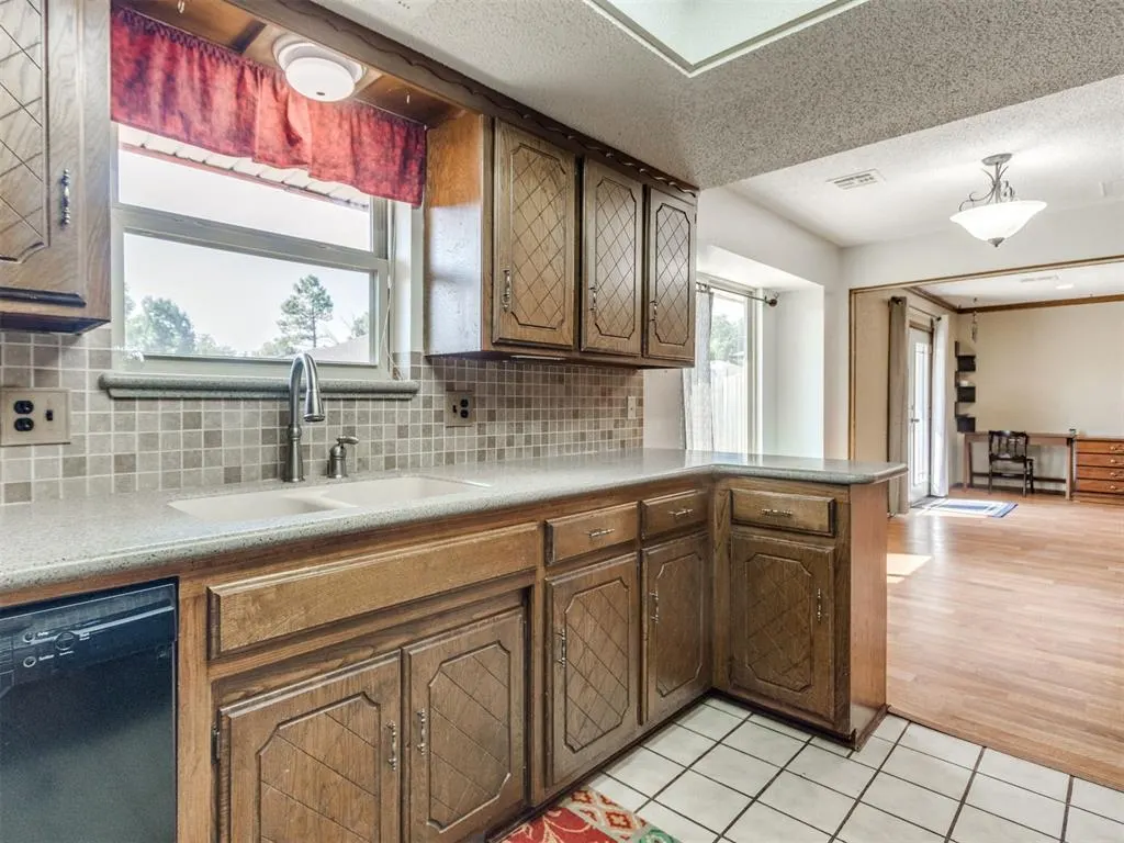 Photo 28 — 7724 Northgate Avenue, Oklahoma City, OK 73162
