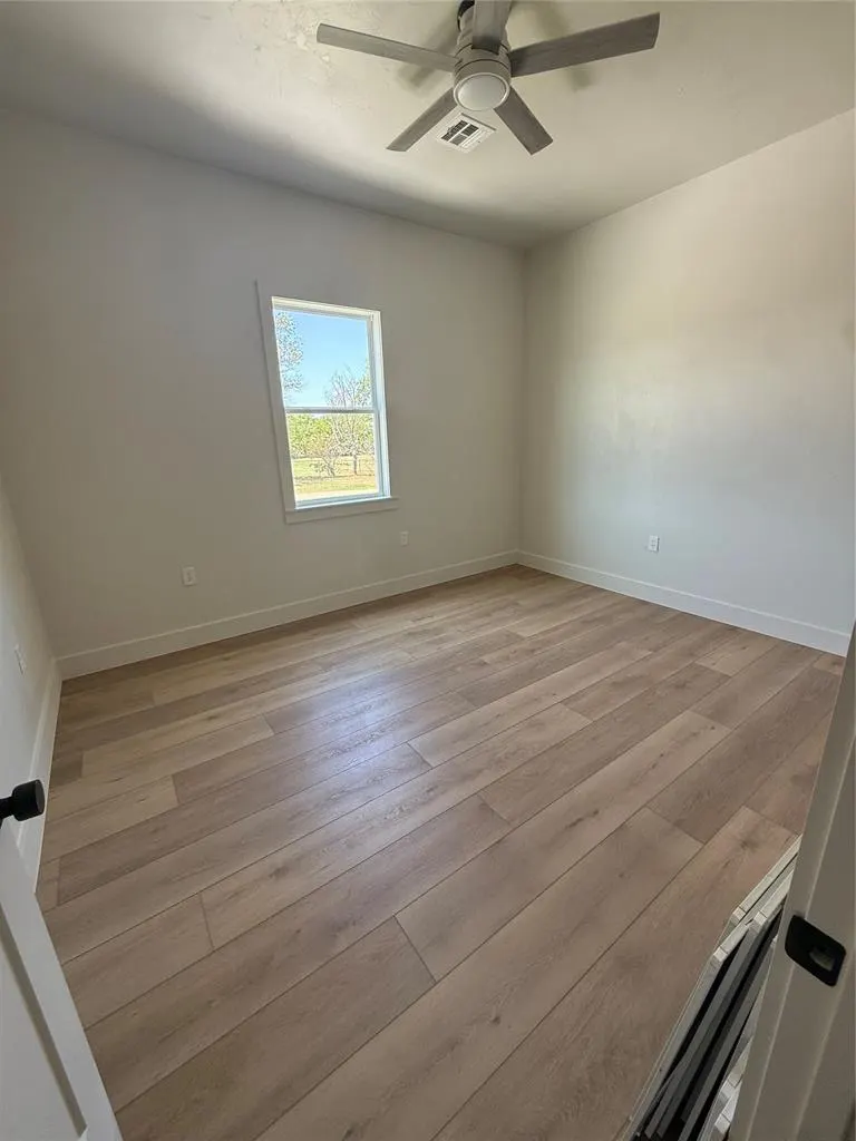 Photo 31 — 100 E 1st Street, Wellston, OK 74881