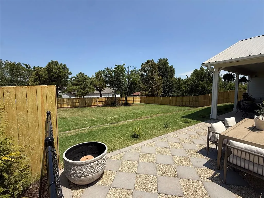 Photo 47 — 100 E 1st Street, Wellston, OK 74881