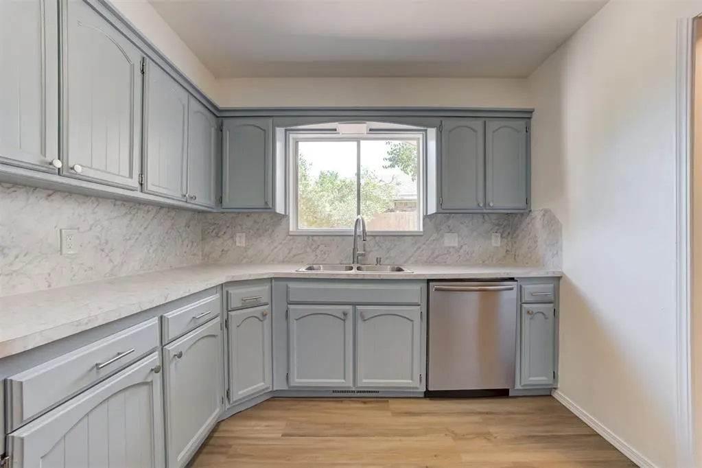 Photo 18 — 8816 Aaron Drive, Oklahoma City, OK 73132