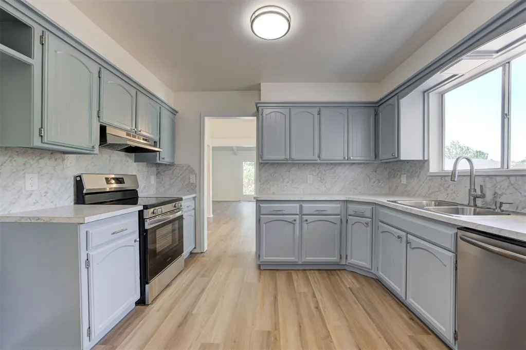 Photo 19 — 8816 Aaron Drive, Oklahoma City, OK 73132