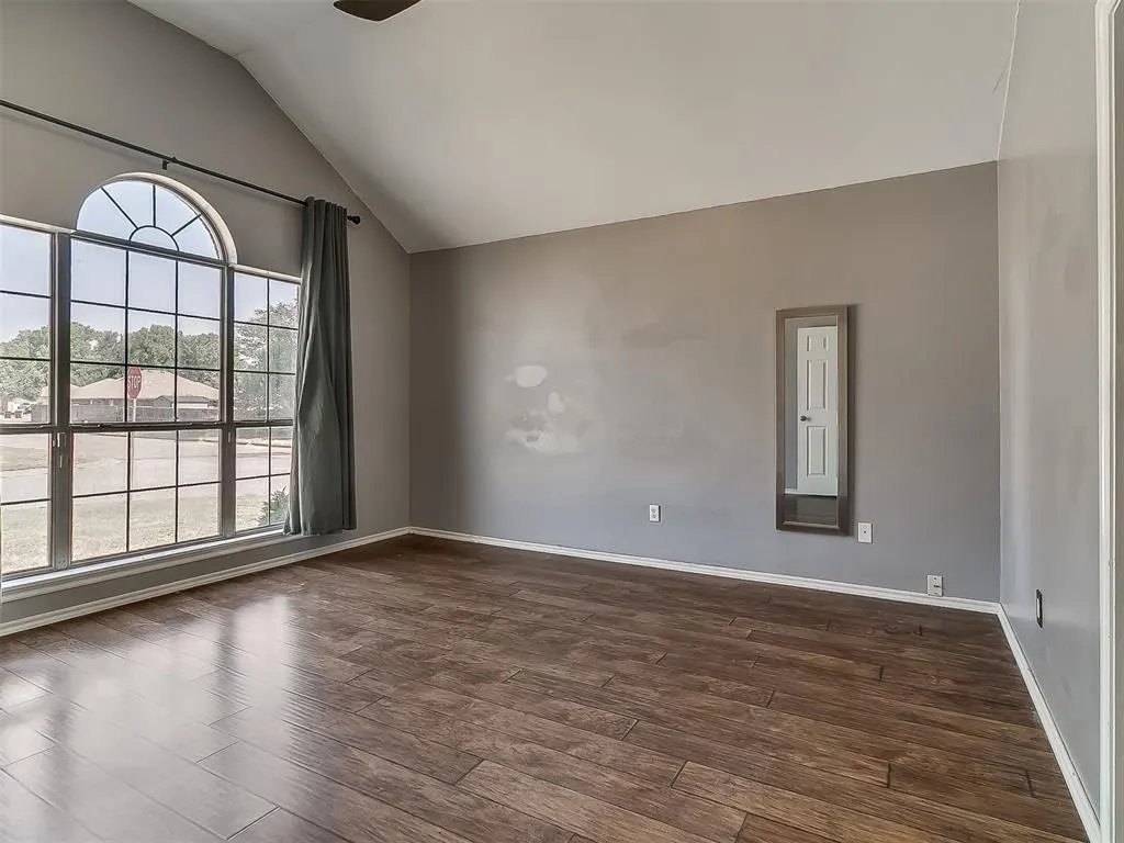 Photo 12 — 12300 SW 10th Street, Yukon, OK 73099