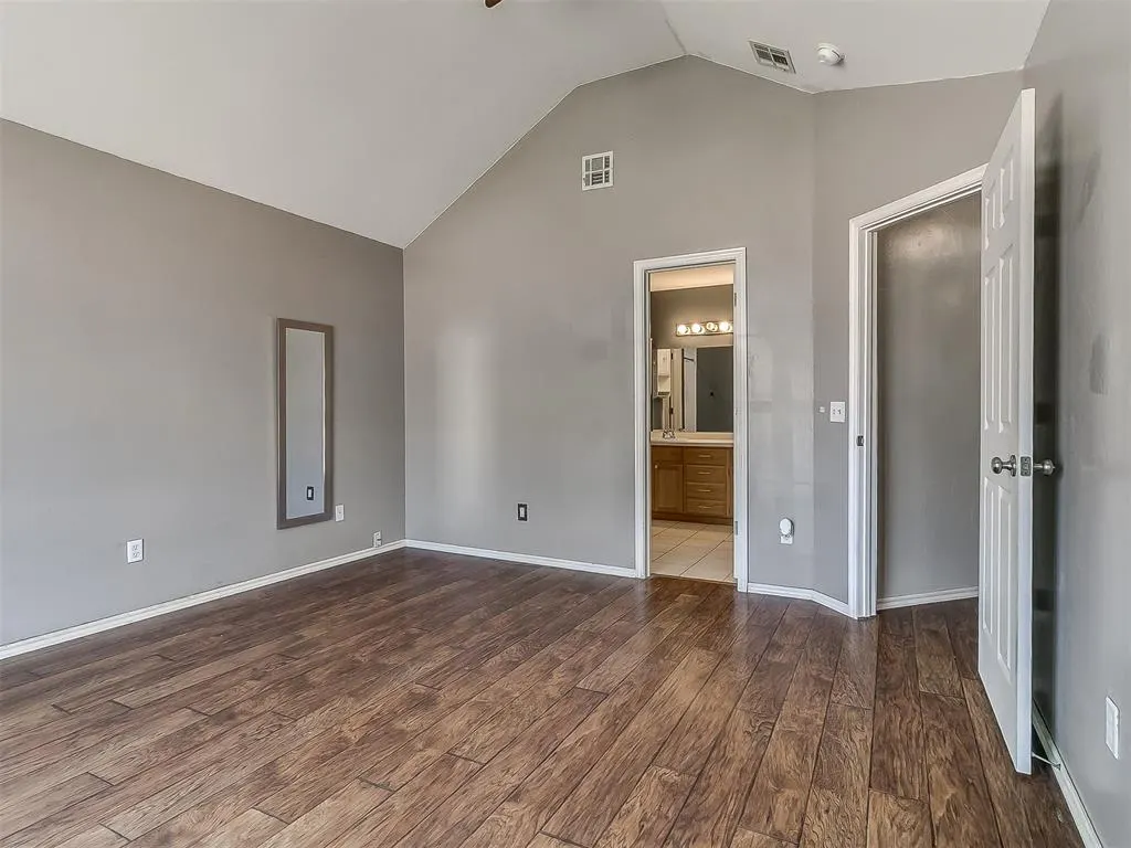 Photo 13 — 12300 SW 10th Street, Yukon, OK 73099
