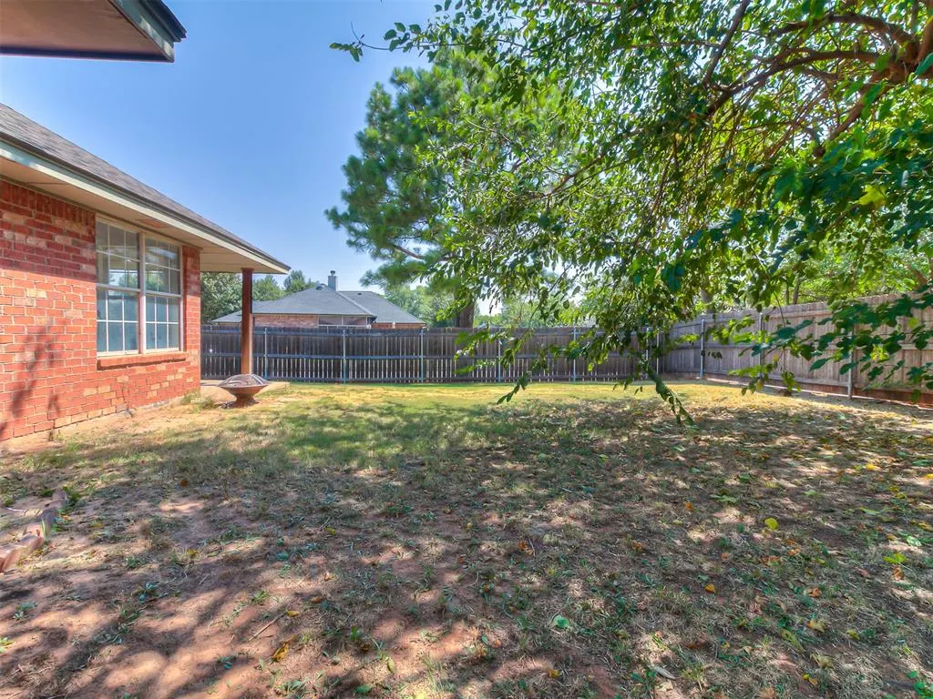 Photo 29 — 12300 SW 10th Street, Yukon, OK 73099