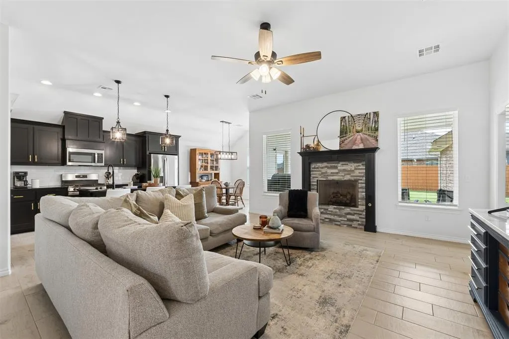 Photo 7 — 4412 Wind Haven Drive, Oklahoma City, OK 73179