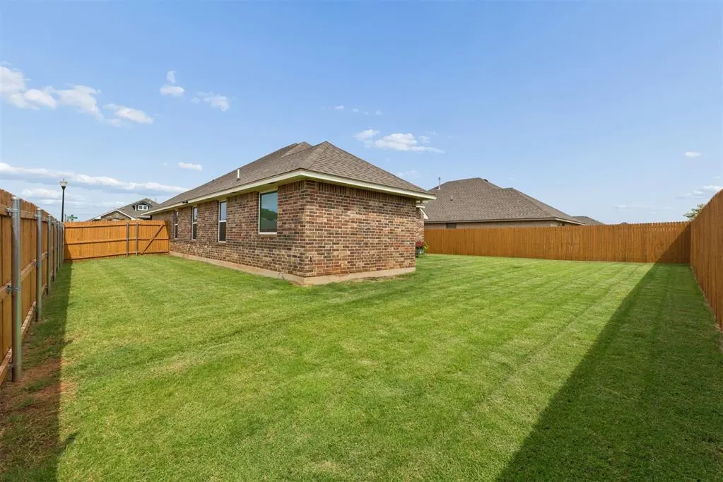 Photo 37 — 4412 Wind Haven Drive, Oklahoma City, OK 73179