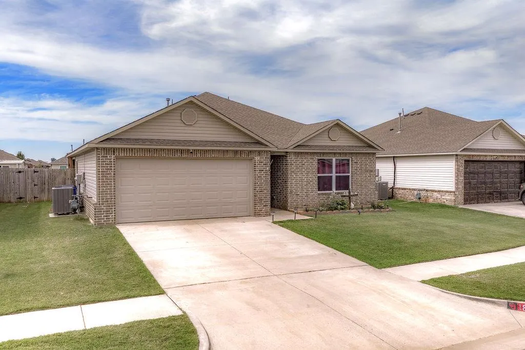 Front exterior — 1849 Land Run Drive, El Reno, OK 73036