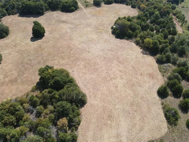Photo 7 — 8650 Dobbs Road, Luther, OK 73054