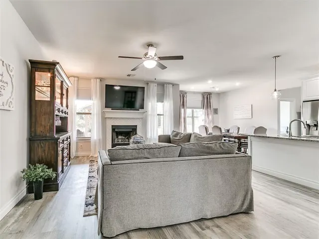 Photo 4 — 10740 Marion Dr, Edmond, OK 73034