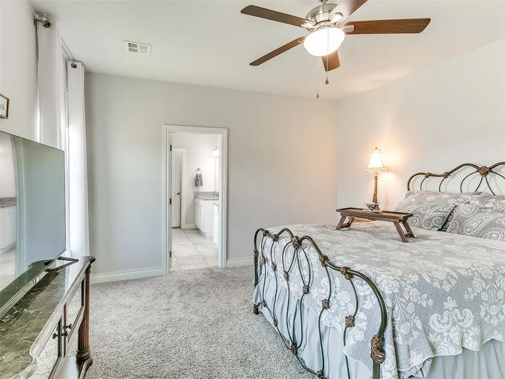 Photo 14 — 10740 Marion Dr, Edmond, OK 73034