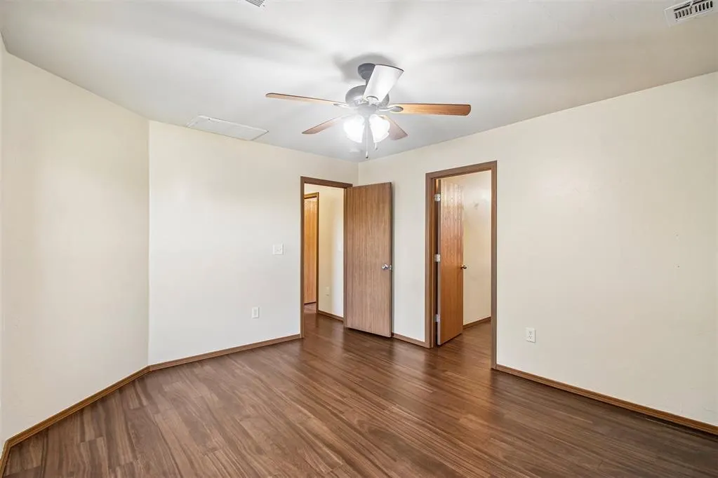 Photo 9 — 8101 Frye Lane, Oklahoma City, OK 73135