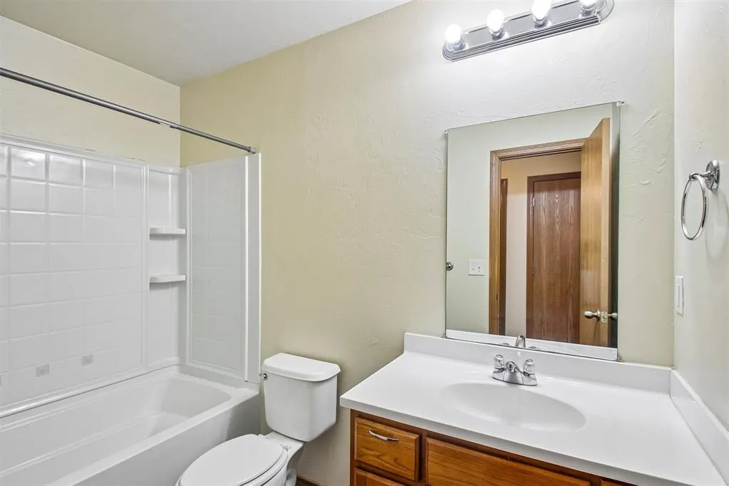 Photo 19 — 8101 Frye Lane, Oklahoma City, OK 73135