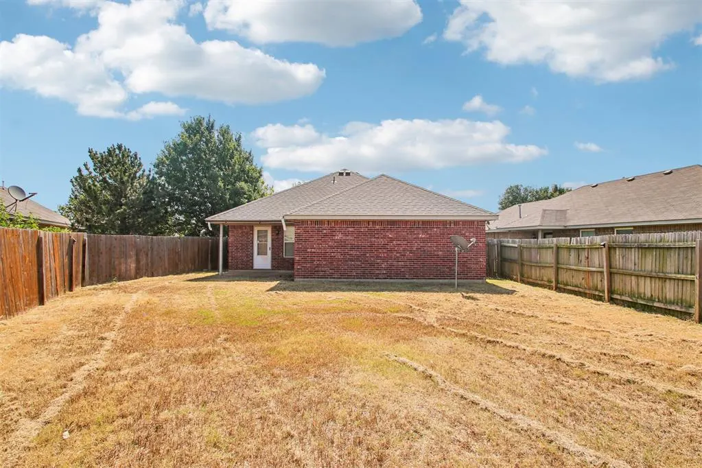 Photo 21 — 8101 Frye Lane, Oklahoma City, OK 73135