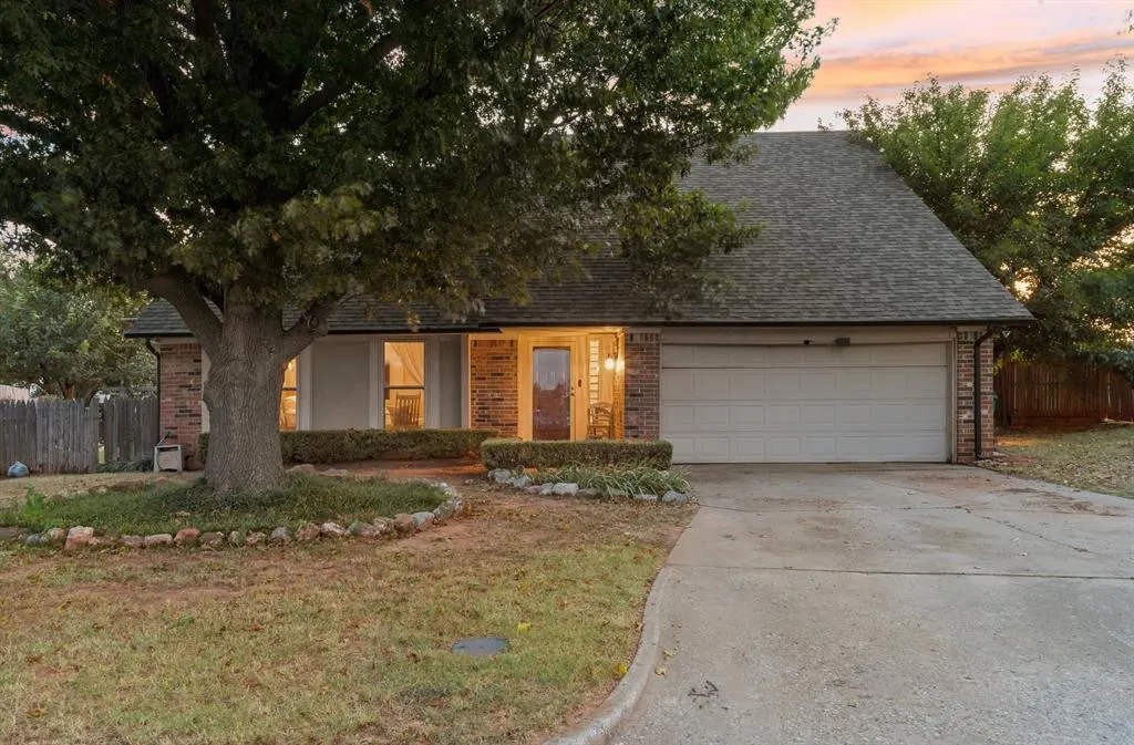 Front exterior — 2636 SW 98th Street, Oklahoma City, OK 73159