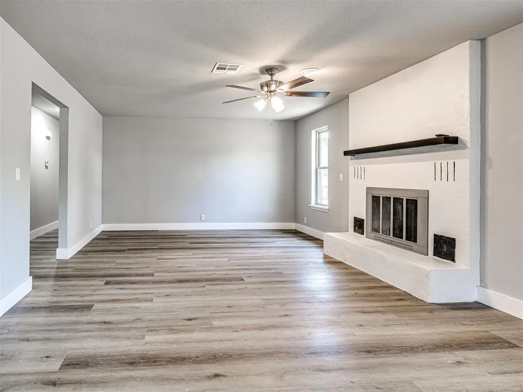 Photo 11 — 5704 Earl Drive, Shawnee, OK 74804