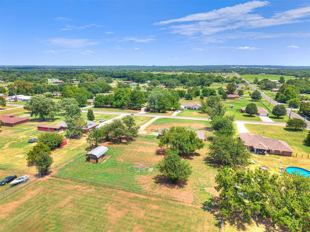 Photo 42 — 5704 Earl Drive, Shawnee, OK 74804