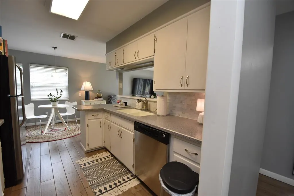 Photo 14 — 924 Cherokee Street, Seminole, OK 74868