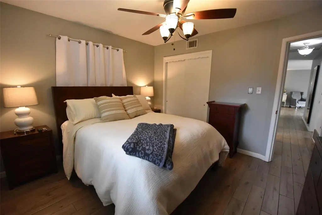 Photo 37 — 924 Cherokee Street, Seminole, OK 74868