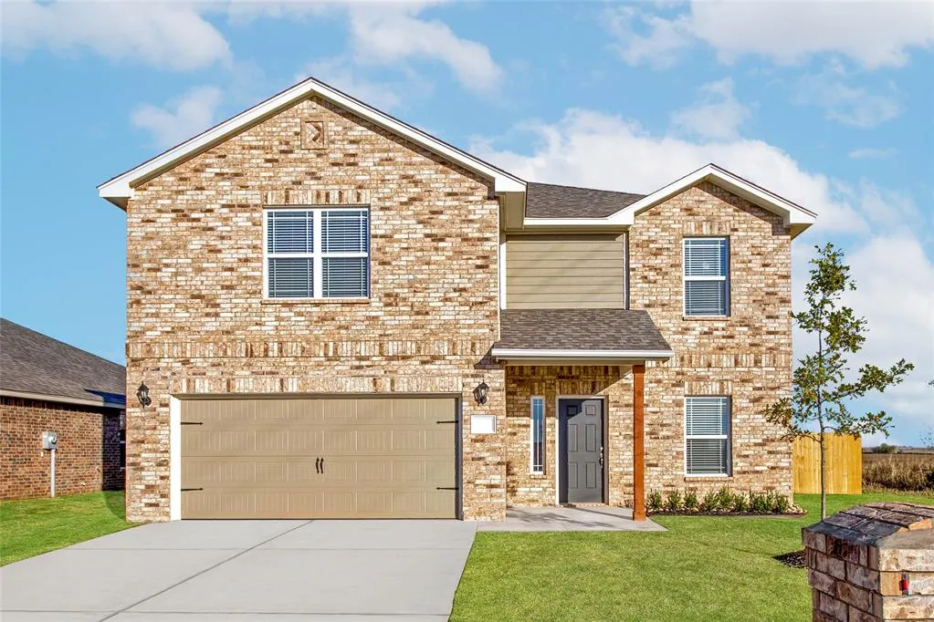 Front exterior — 1517 Crimson Lake Boulevard, El Reno, OK 73036