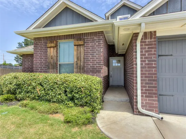 Photo 2 — 8509 Stark Street, Arcadia, OK 73007