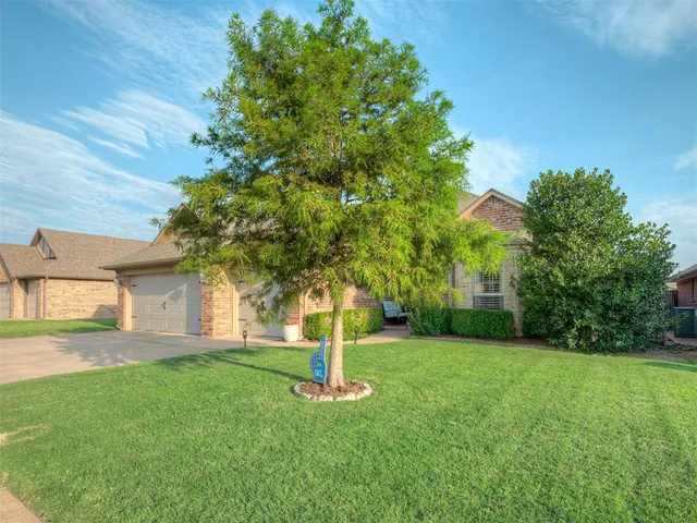 Photo 8 — 2416 NW 153rd Street, Edmond, OK 73013