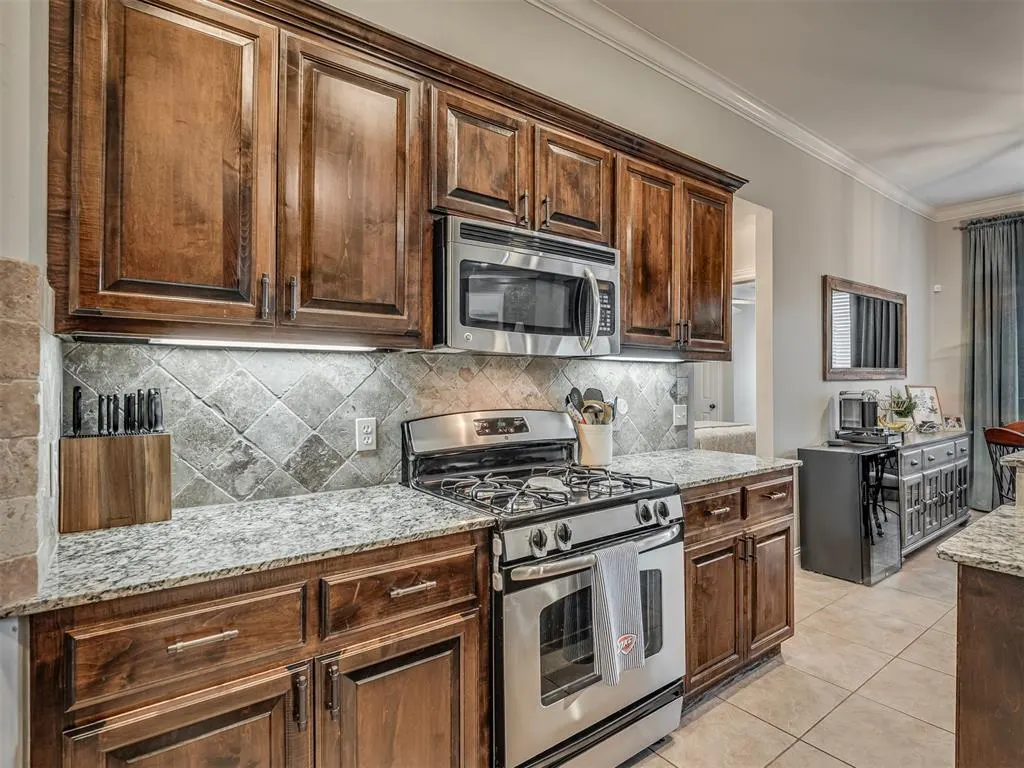 Photo 18 — 2416 NW 153rd Street, Edmond, OK 73013