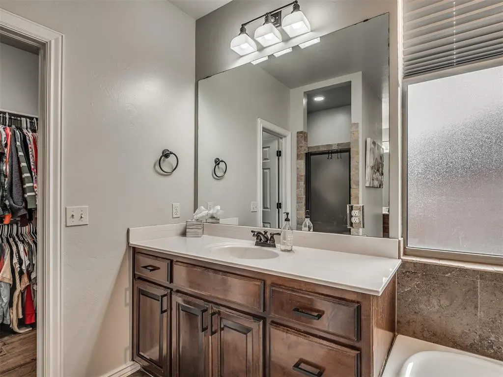 Photo 27 — 2416 NW 153rd Street, Edmond, OK 73013