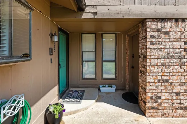 Photo 8 — 9323 S Hudson Avenue, Oklahoma City, OK 73139