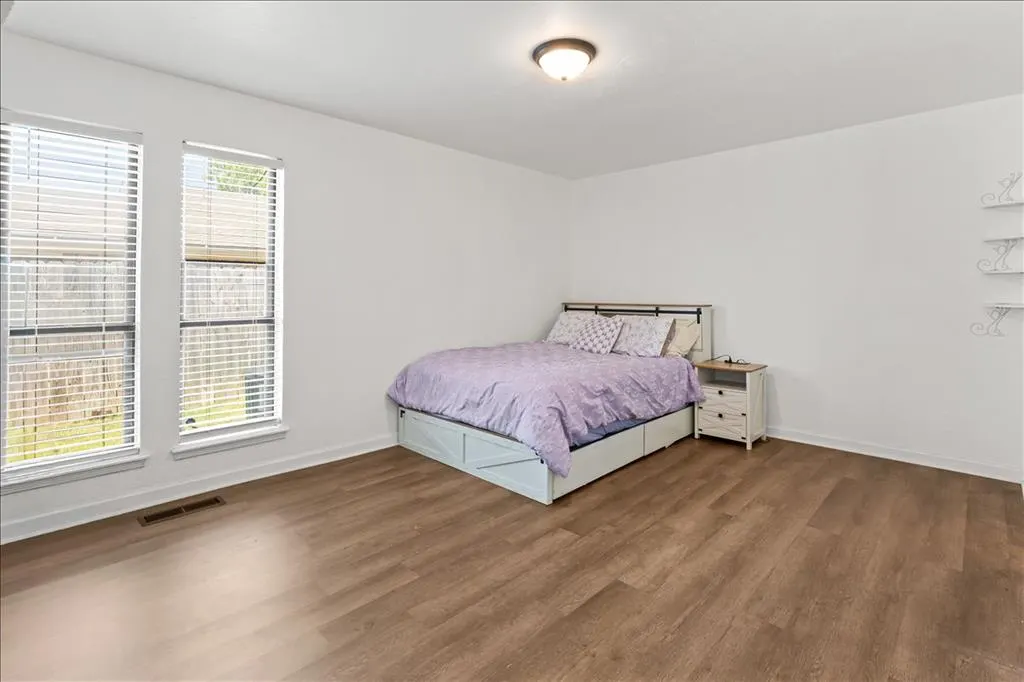 Photo 23 — 9323 S Hudson Avenue, Oklahoma City, OK 73139