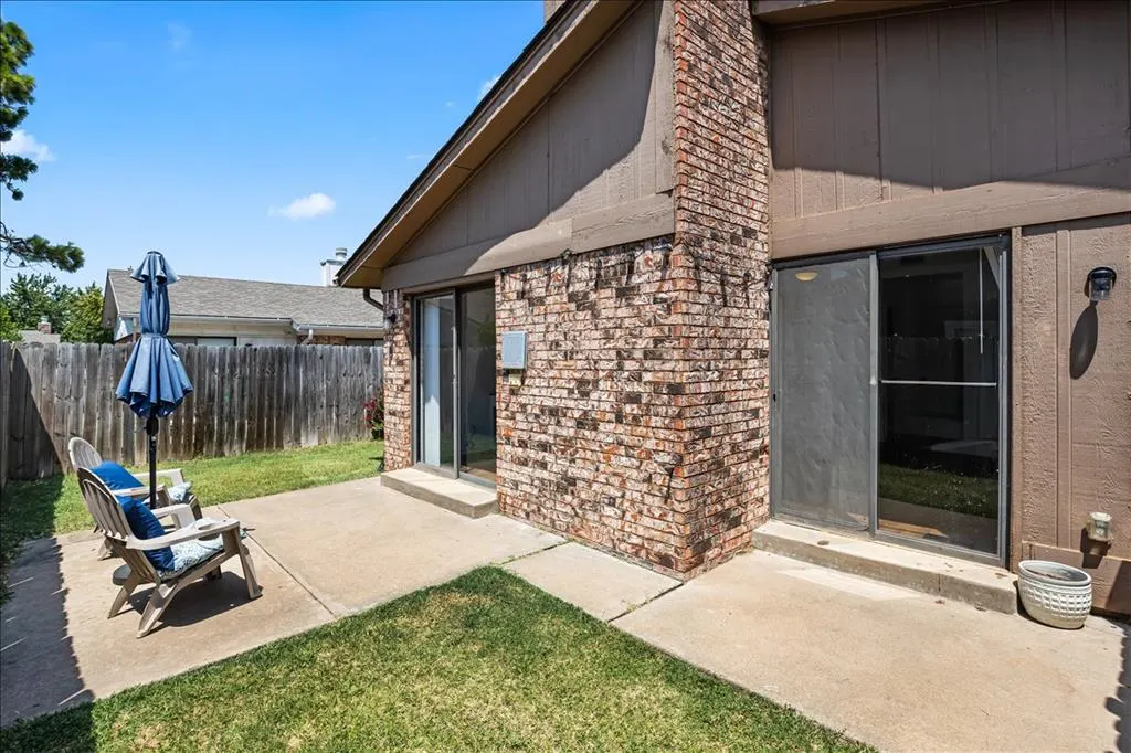 Photo 33 — 9323 S Hudson Avenue, Oklahoma City, OK 73139