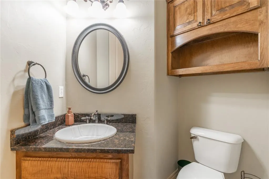 Photo 16 — 4108 Hidden Lake Circle, Moore, OK 73160