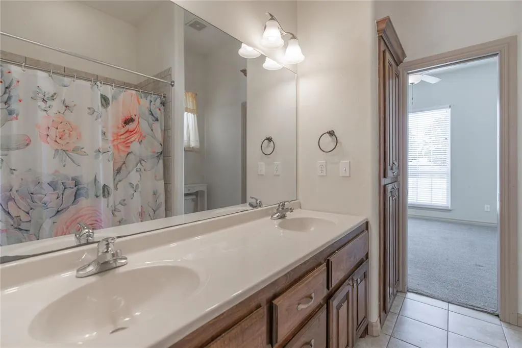 Photo 25 — 4108 Hidden Lake Circle, Moore, OK 73160