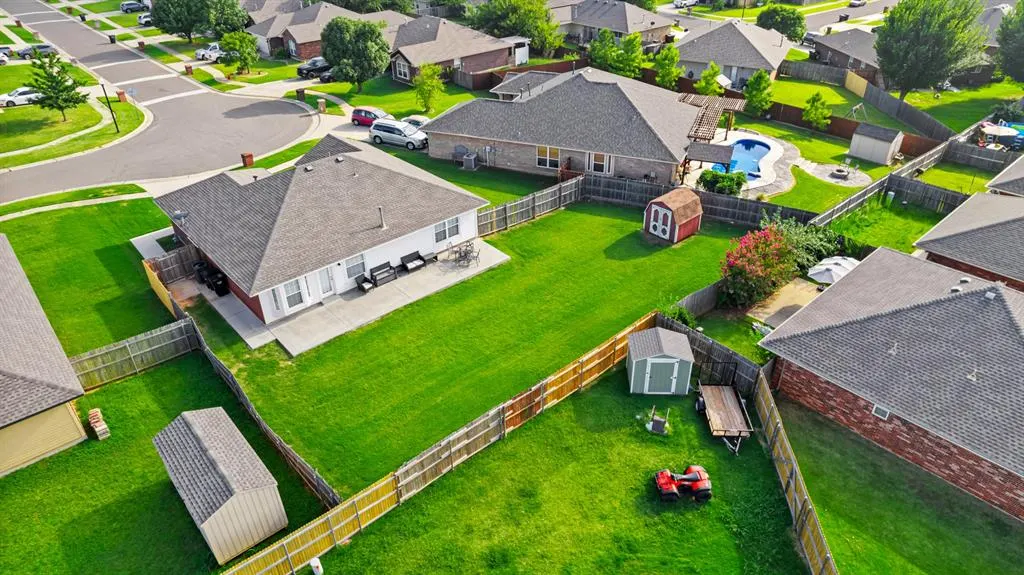 Photo 34 — 417 SW 39th Street, Moore, OK 73160