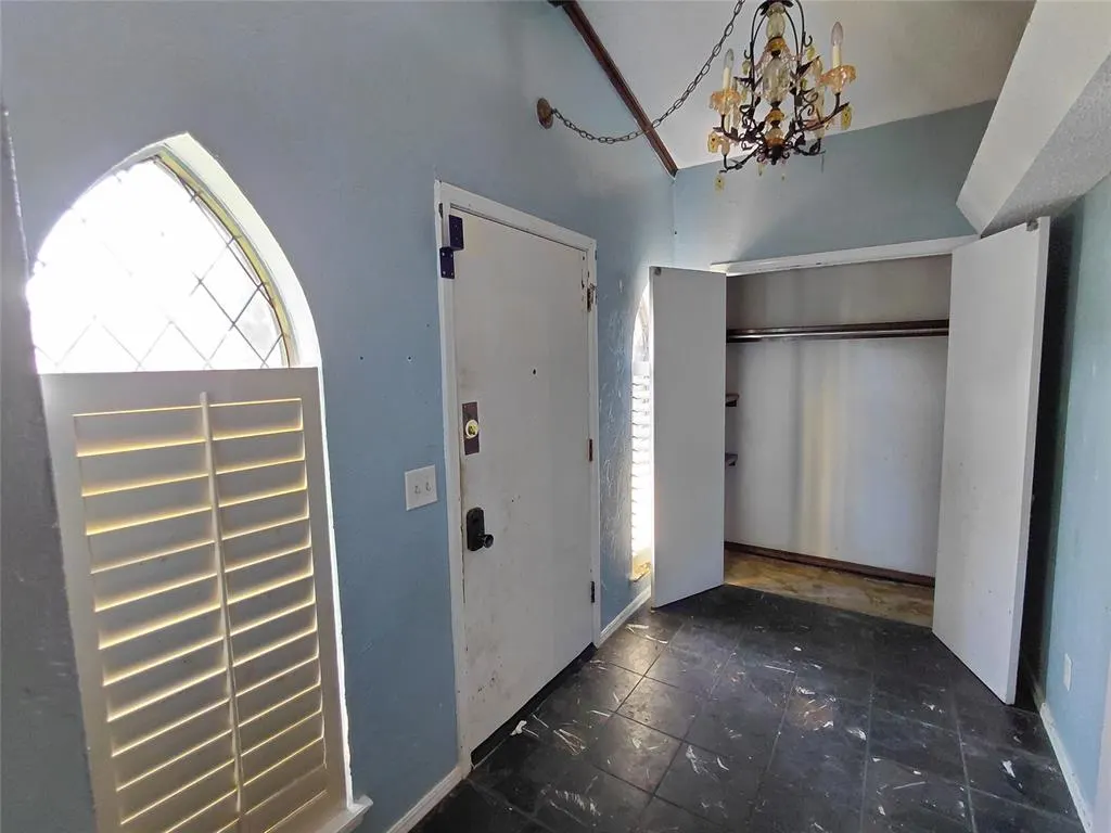 Photo 3 — 9707 Warriner Circle, Oklahoma City, OK 73162