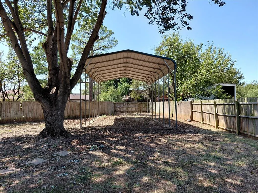 Photo 23 — 9707 Warriner Circle, Oklahoma City, OK 73162