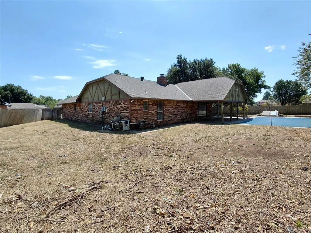 Photo 25 — 9707 Warriner Circle, Oklahoma City, OK 73162